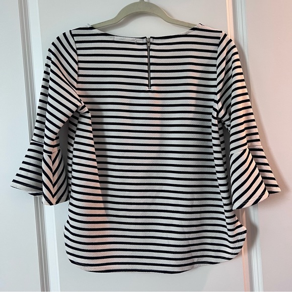 Green envelope Los Angeles black and white striped shirt - Picture 2 of 4